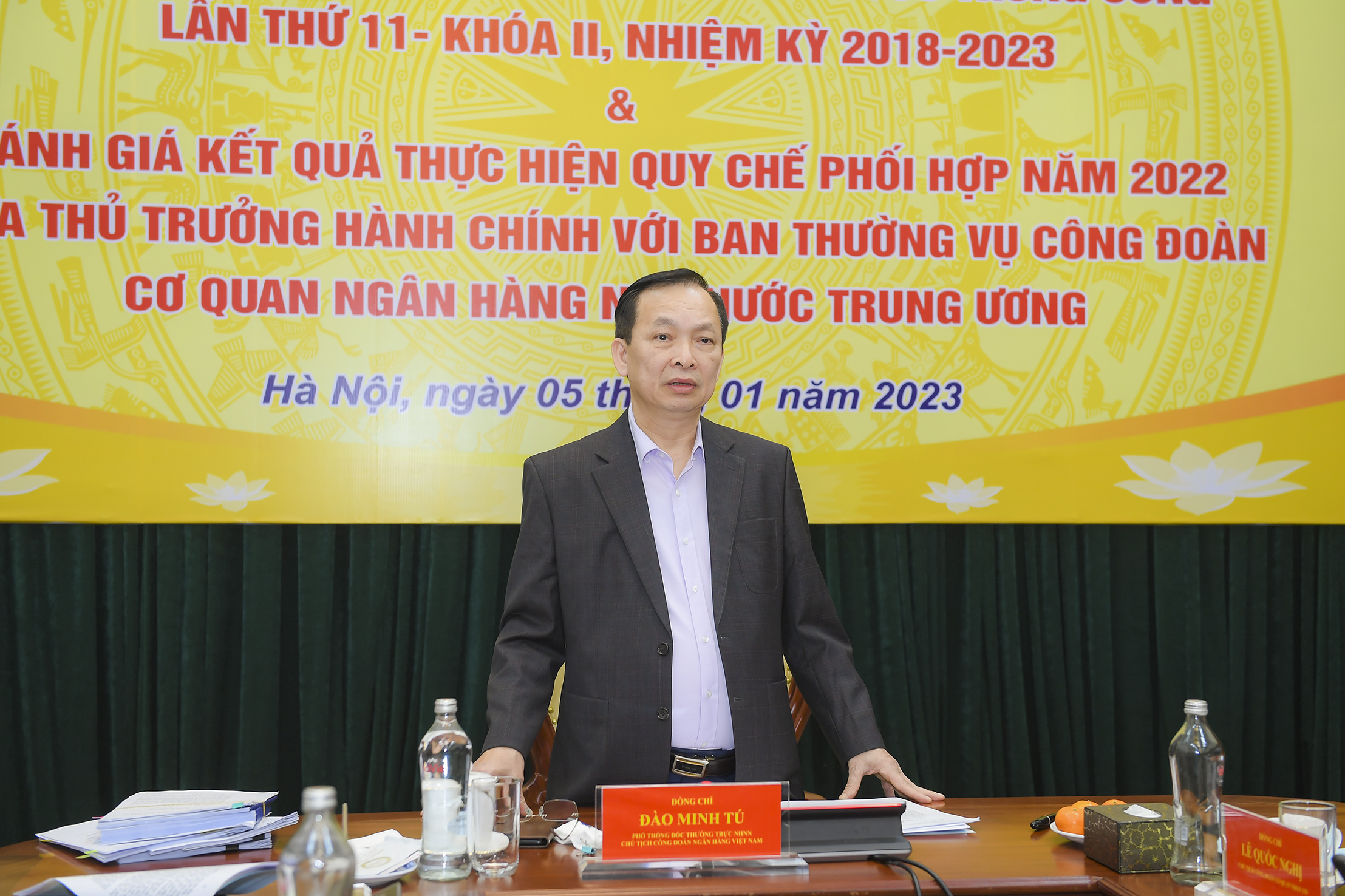 Hình nhỏ