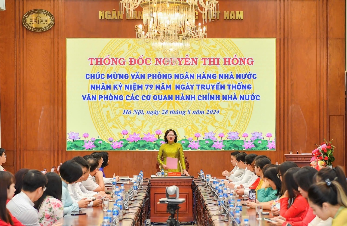 Hình nhỏ