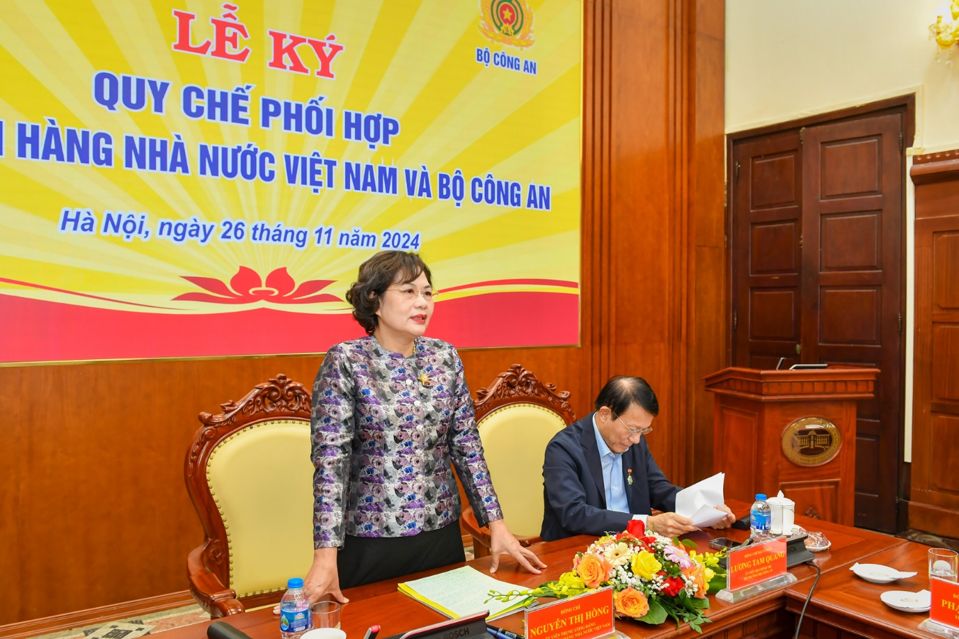Hình nhỏ