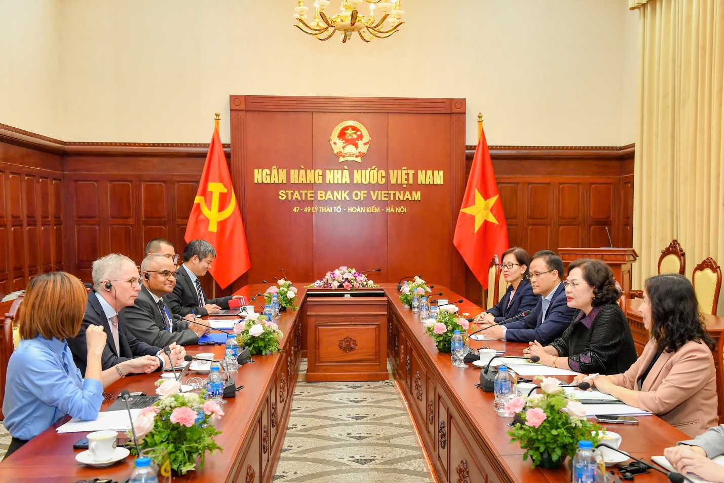 Hình nhỏ