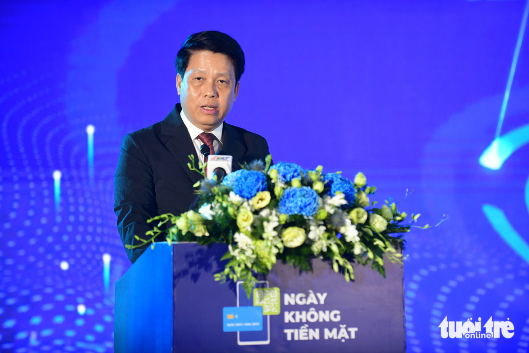 Phó Thống đốc NHNN Phạm Tiến Dũng  phát biểu tại Hội thảo