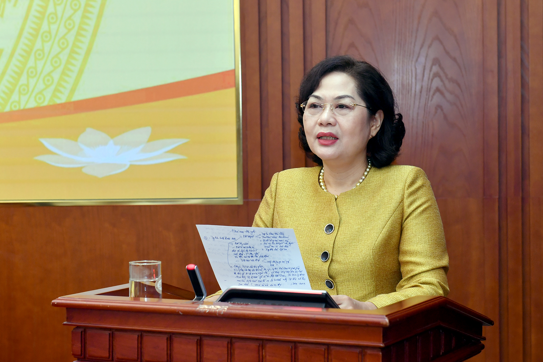 Thống đốc NHNN Nguyễn Thị Hồng phát biểu kết luận Hội nghị