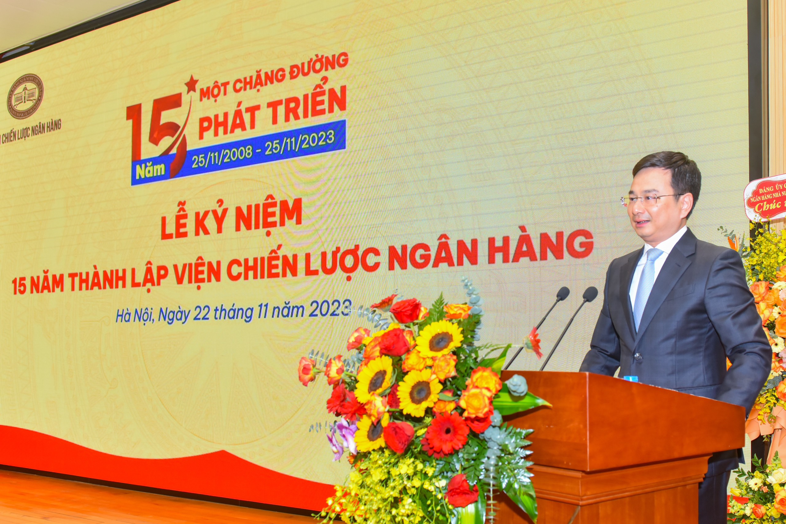 Phó Thống đốc NHNN Phạm Thanh Hà phát biểu tại lễ kỷ niệm 15 năm thành lập Viện chiến lược Ngân hàng