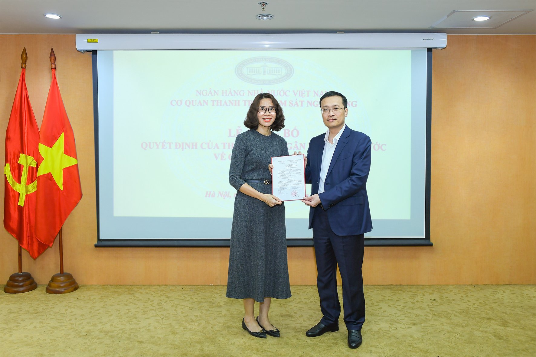 Công bố Quyết định giao Quyền Cục trưởng Cục II, Cơ quan Thanh tra, giám sát ngân hàng