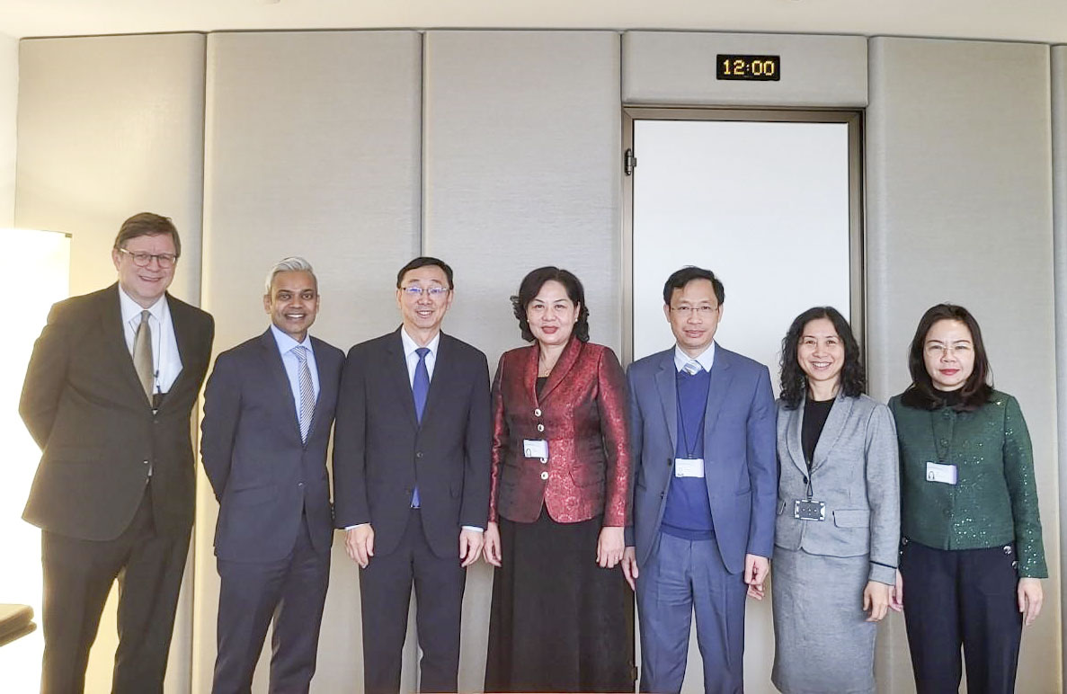 Đoàn NHNN làm việc với Văn phòng BIS châu Á - Thái Bình Dương