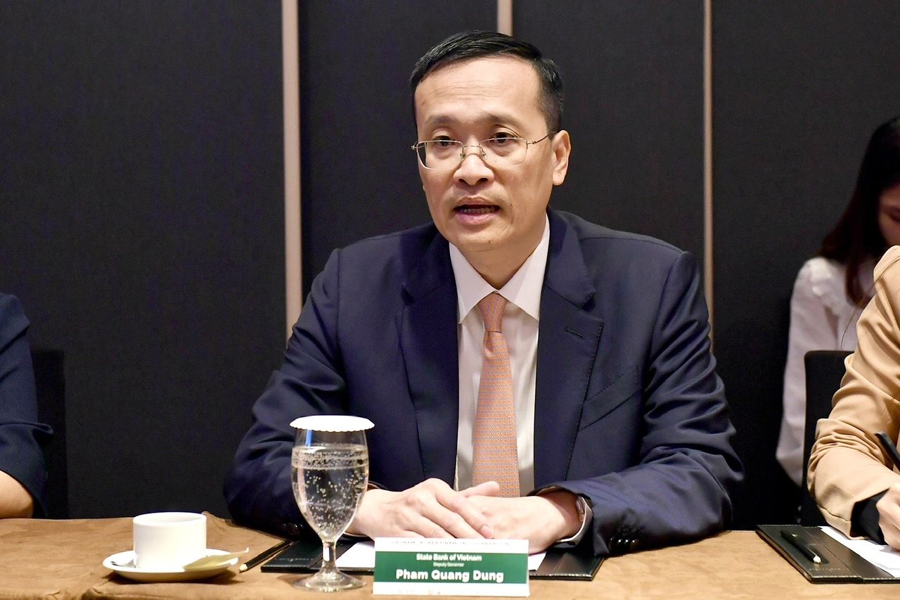 Phó Thống đốc Phạm Quang Dũng phát biểu tại buổi tiếp