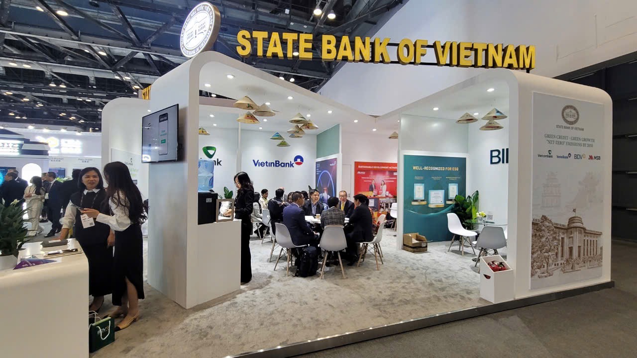 Gian hàng triển lãm của các Ngân hàng Việt Nam tại Sibos 2024