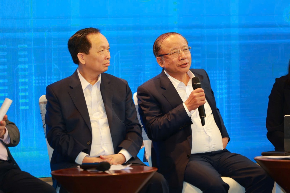 Ông Nguyễn Văn Thân - Chủ tịch Hiệp hội Doanh nghiệp nhỏ và vừa Việt Nam chia sẻ tại Hội thảo