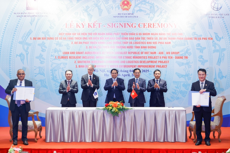 Phó Thống đốc Nguyễn Ngọc Cảnh tham dự Lễ ký Hiệp định vay vốn với ADB